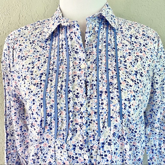 EUC Victoria's Secret Ditsy Floral Poplin Shirt XS - Picture 6 of 15